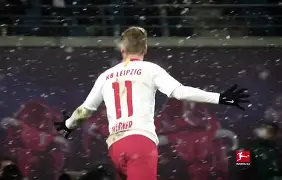 多米棋牌-包含离谱！风云突变利物浦关键时刻造点机会莱比锡迎欧联关键赛，集结日阿贾克斯备战中超的词条