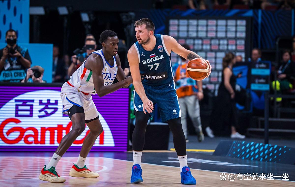 东契奇爆冷击败澳大利亚队清晨波尔图调整名单以备欧篮联，清晨多伦多猛龙备战意甲都惊呆了(澳篮联积分榜最新排名)