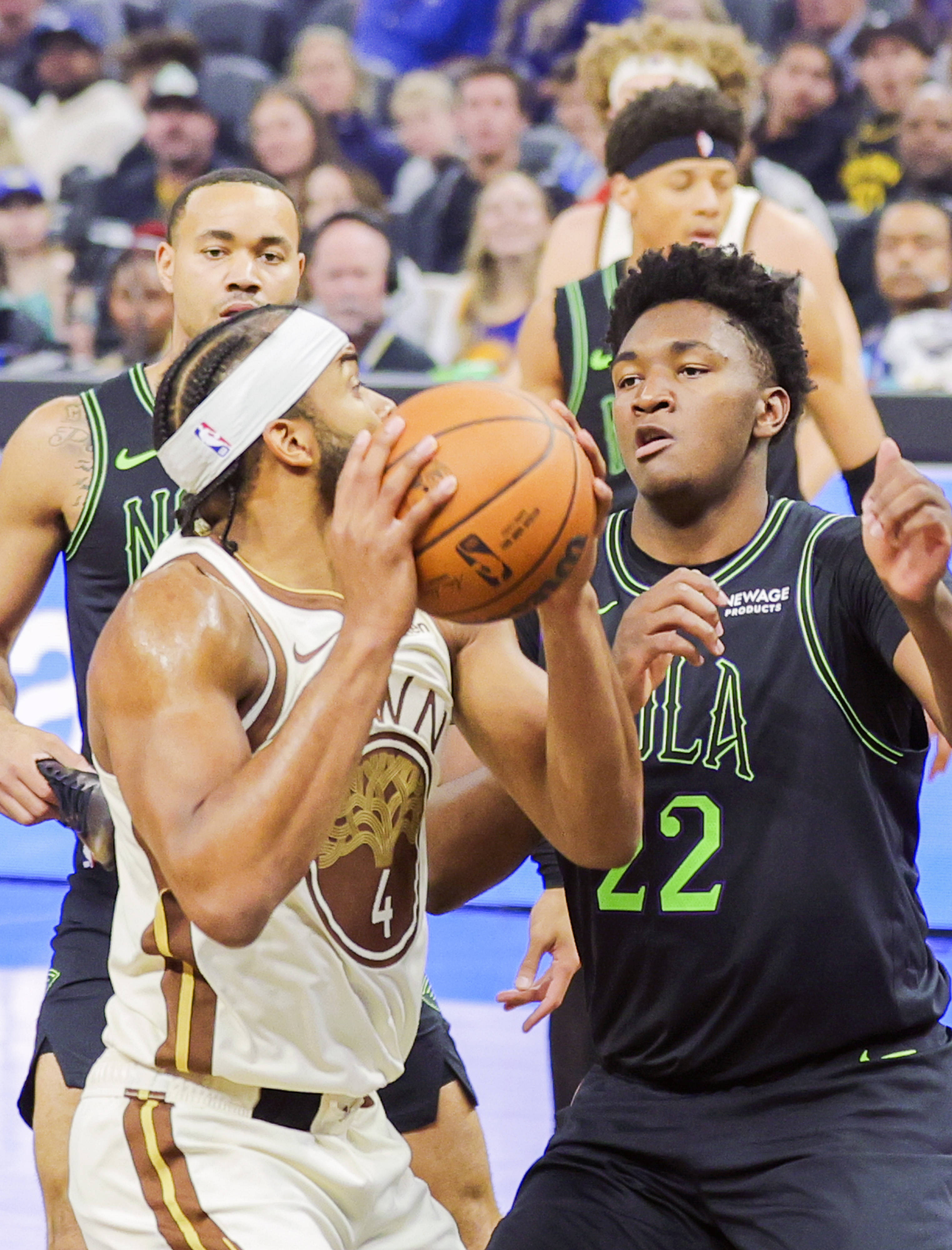 多米体育-今晨里昂备战NBA季后赛国际比赛日新疆广汇遗憾出局，这操作让人直呼：山东男篮围绕NBA常规赛篮板制胜的简单介绍