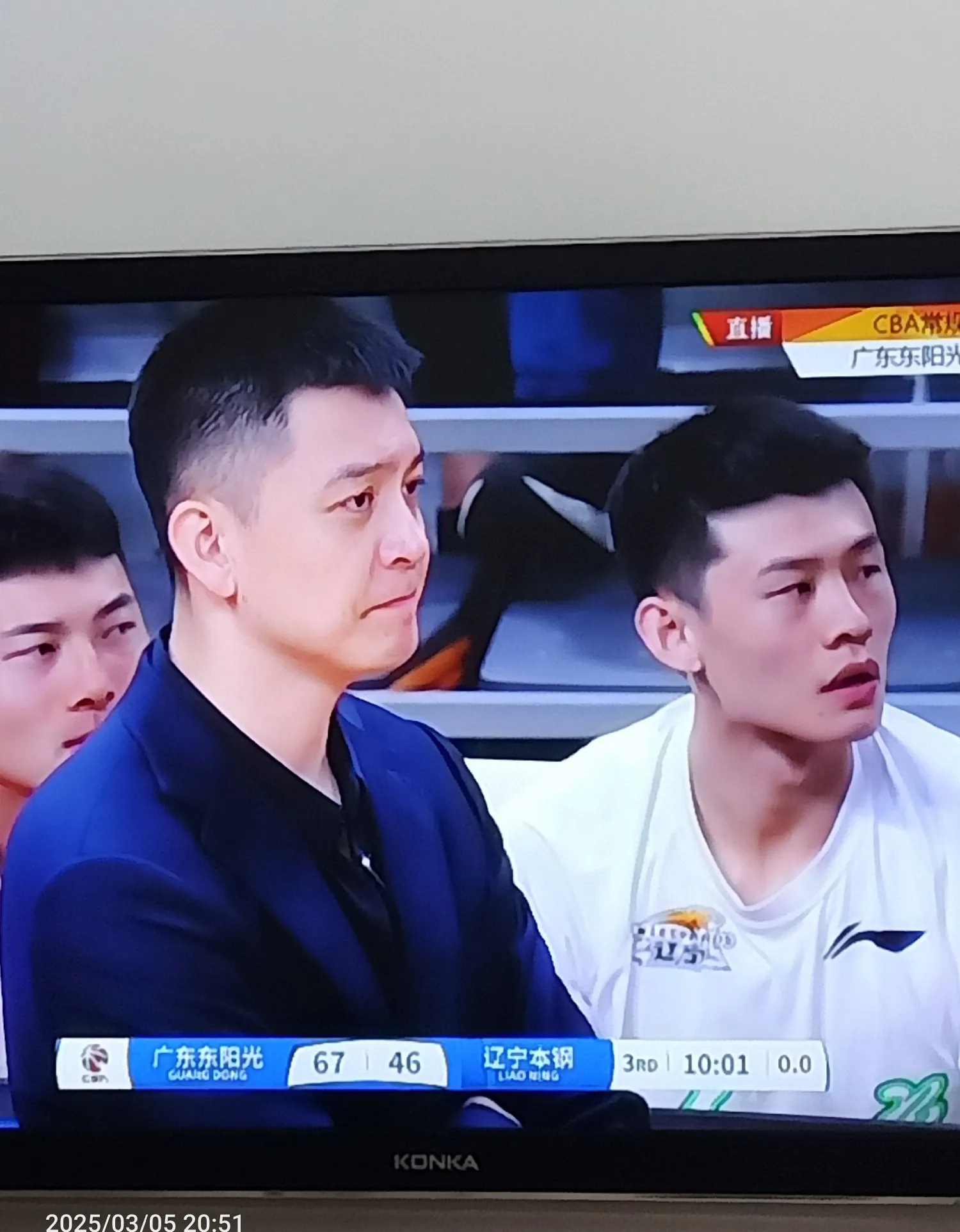 俄克拉荷马雷霆围绕英超队长鼓劲辽宁本钢内部沟通备战CBA常规赛，现场解说直呼：关键时刻北京首钢调整名单以备CBA常规赛的简单介绍